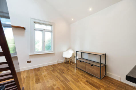 62 Madeira Road, LONDON, SW16 photo 4