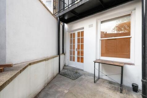 Courtyard Garden