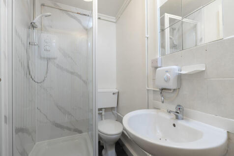 Flat 3, 124 Bath ...