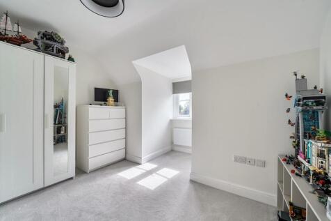 Davidson Frost-Wellings, DFW, Chandos Court, Stanm