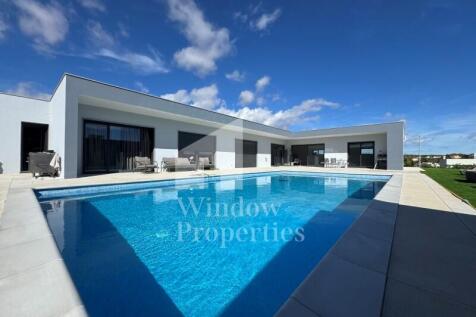 Fantastic Villa in Cerro Azul