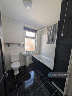 Upstairs Bathroom