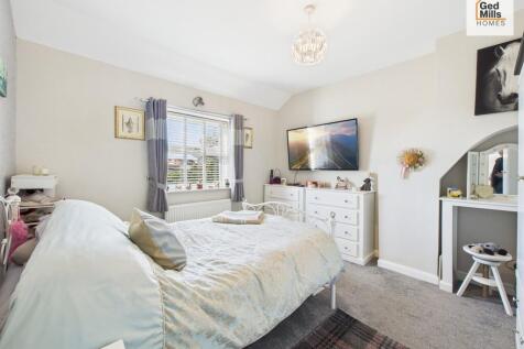 CAM04261G0-PR0097...