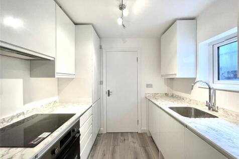 Kitchen Close Up.jpg