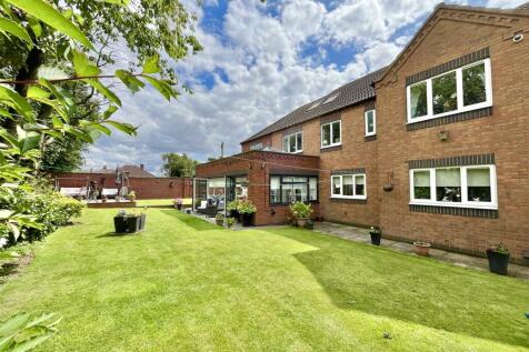 Enclosed Rear Garden