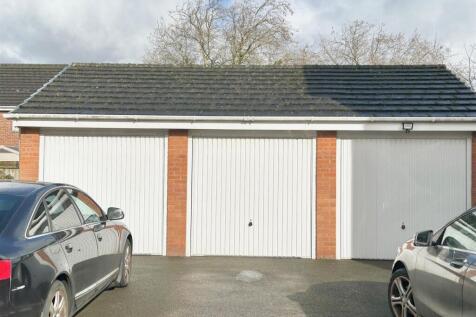 Garage.jpg