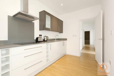 Kitchen (Main)