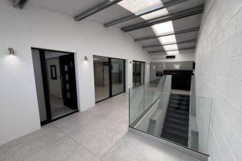 Photo 16-10-2025, 12 49 36 (1).jpg