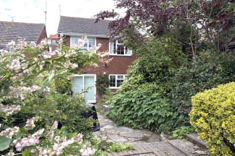 Rear &amp; garden