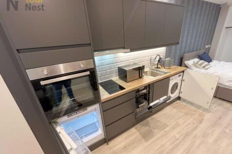 Wheelchair friendly, Apartment 21, Centaur Living, Great George Street Leeds, LS1 3LA photo 4