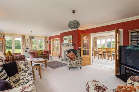 Drawing Room thru to Dining Room