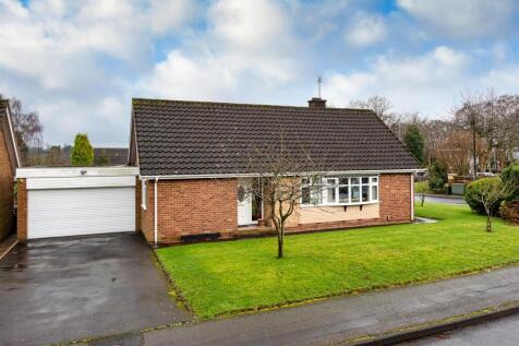 2 Fair Oak Drive-front2.jpg