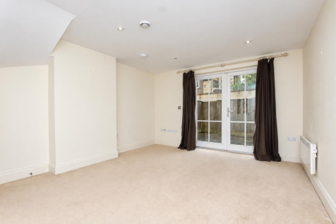 Living room (1).png