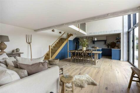 Kitchen/Dining