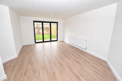 Alvanley Place, Prenton, Wirral photo 4