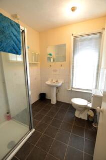 Albert Road, Poole, Dorset, BH12 2BX photo 4