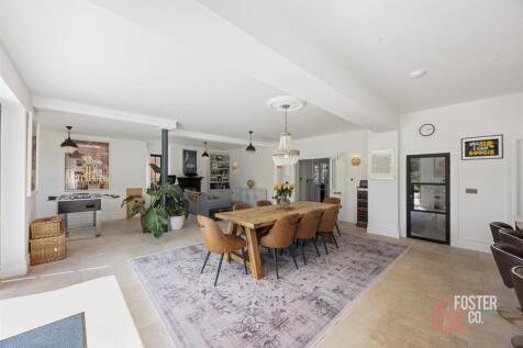 Cromwell Road, 72-030.JPG