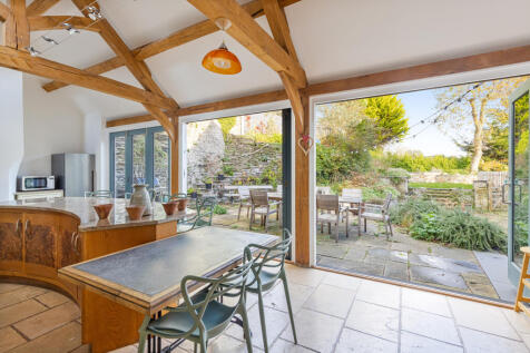 A20 - Lower East Farmhouse Easton - 251110