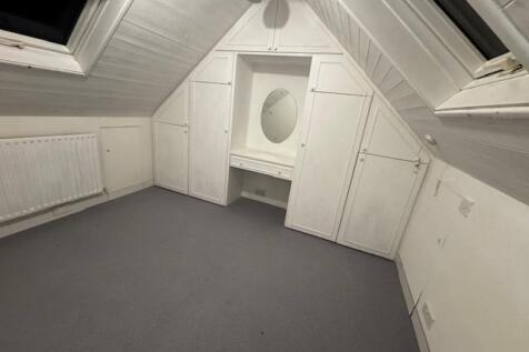 loft room.jpg