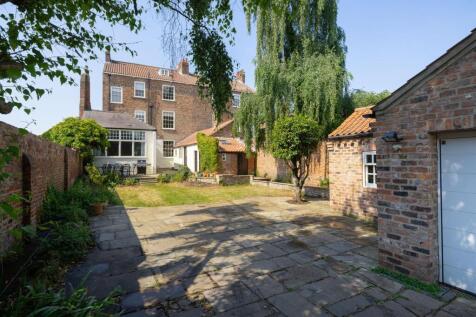 Rear Elevation &amp; Garden