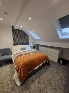 Room to let in newly refurbished HMO ¿ Heneage 