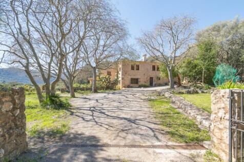 Rustic villa for sale In Pollensa 