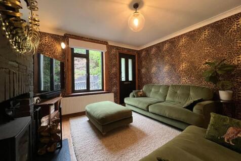 Living Room (1)