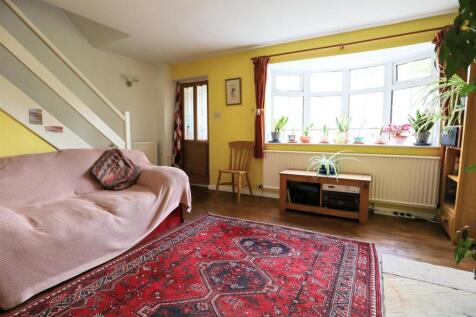 Sitting room (2).jpg