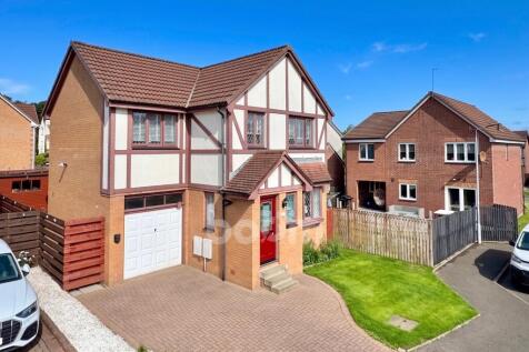 St.Annes Wynd, Erskine external