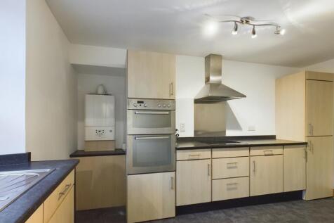 CAM03185G0-PR0066-STILL014