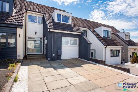 4 Bedroom Terraced Villa