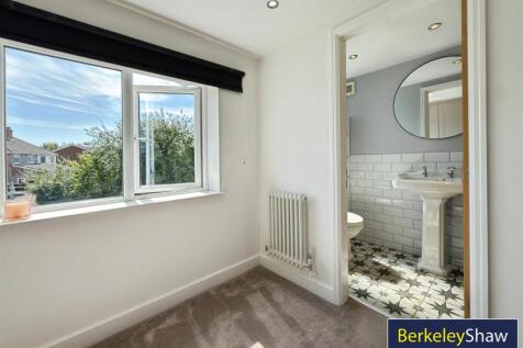 Main Bedroom with Dressing Area