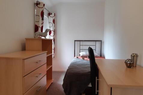 Flat 4, Room 3 (1).jpg