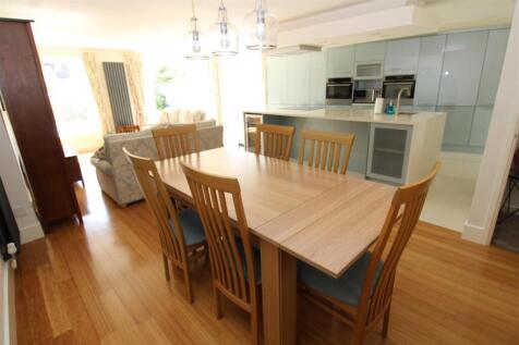 Kitchen Lounge Diner 2.JPG