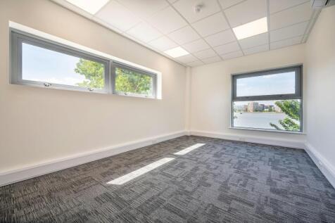 UNIT C ANCHORAGE POINT CHARLTON LONDON SE7_057.jpg