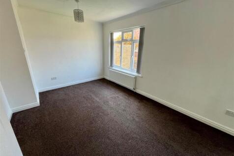 Ward Avenue, Bilton, Hull photo 3