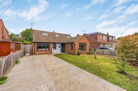 Woodfield Park Road, Hermitage-Small-PorticoMarket