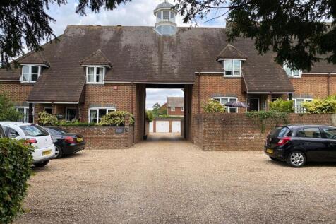 bookham grove house garage new.jpg