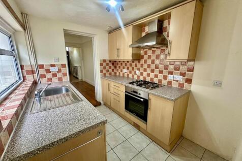 Kitchen (1/2)