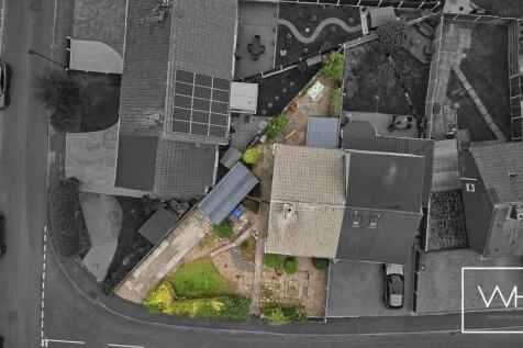 25 Kirkstall Close, 