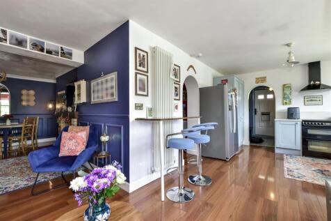 DSC_0231-DSC_0232 (2).jpg