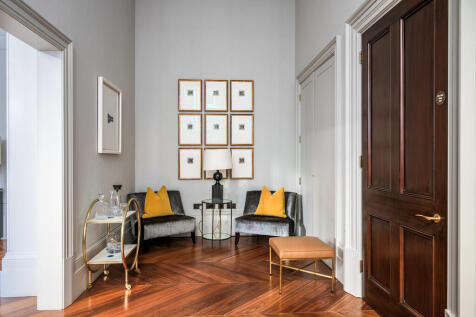 Floral_Court_26 (...