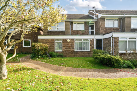 1436806-9-69ca55d...