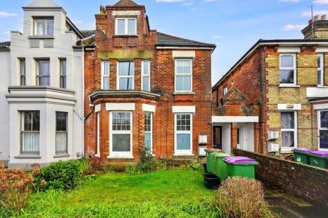 Ground Floor Flat, 8 Radnor Park Road, Folkestone, CT19 5AU