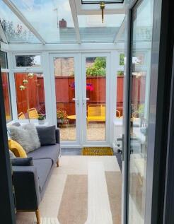Raven Way, Penarth, South Glamorgan, Vale Of Glamorgan, The, CF64 photo 5
