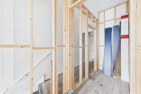 15 Eastover, Bridgwater, Somerset TA6 5AG | Freeho