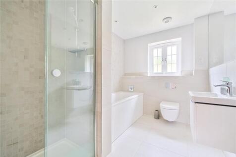 En Suite Bathroom