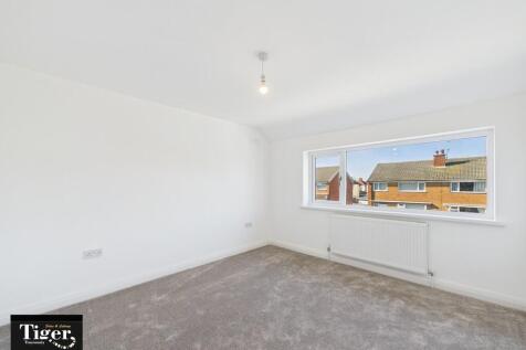 CAM02176G0-PR0540...