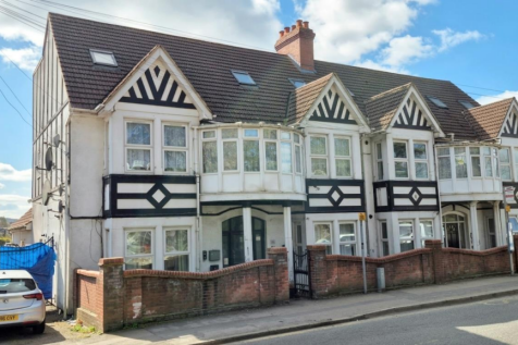 Click to visit Rightmove listing