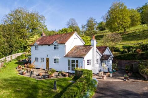 Wills Cottage-drone-17.jpg